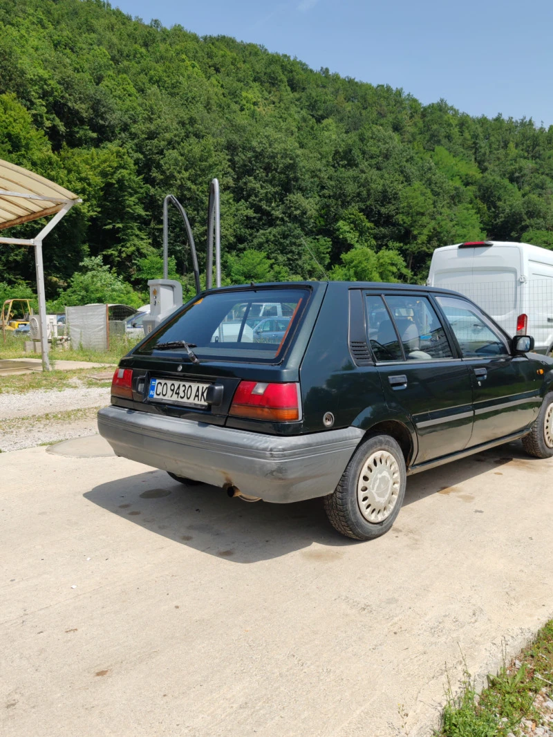 Nissan Sunny, снимка 4 - Автомобили и джипове - 46441071