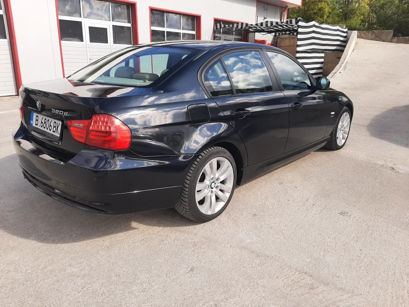 BMW 320 D X-DRIVE , снимка 5 - Автомобили и джипове - 47623629