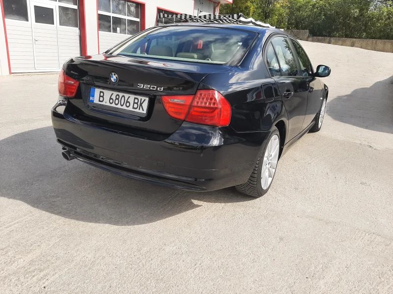 BMW 320 D X-DRIVE , снимка 6 - Автомобили и джипове - 47623629