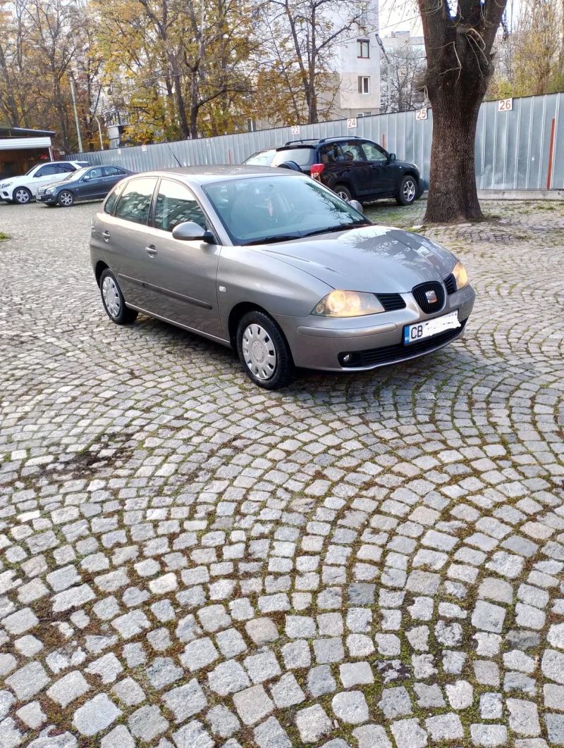 Seat Ibiza 1.4i, снимка 2 - Автомобили и джипове - 48178290