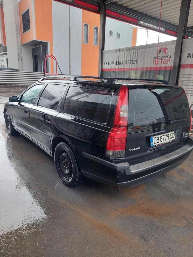 Volvo V70 V70, снимка 2 - Автомобили и джипове - 48300397