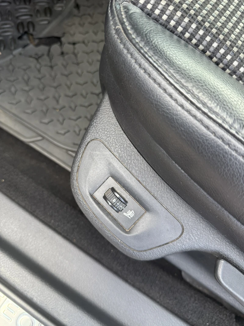 Peugeot 407 2.0HDI 136, снимка 12 - Автомобили и джипове - 52598265