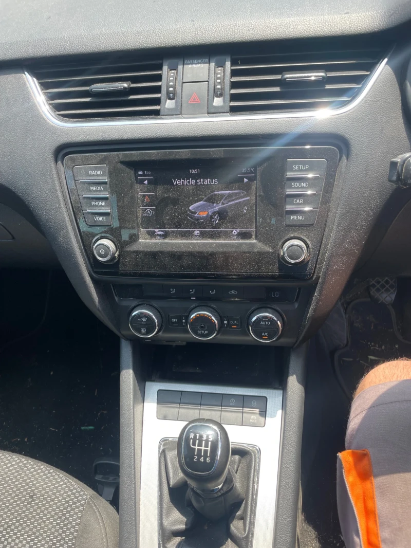 Skoda Octavia, снимка 4 - Автомобили и джипове - 50820007