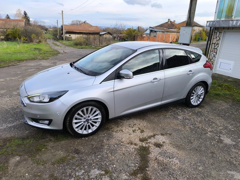 Ford Focus 1.5 Евро 6, снимка 8 - Автомобили и джипове - 52460392