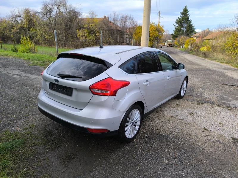Ford Focus 1.5 Евро 6, снимка 13 - Автомобили и джипове - 52460392