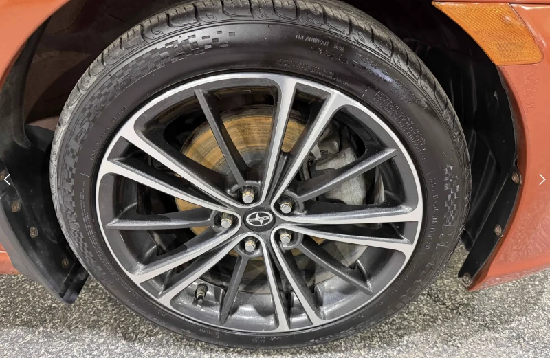 Scion Tc FR-S, снимка 17 - Автомобили и джипове - 52651842