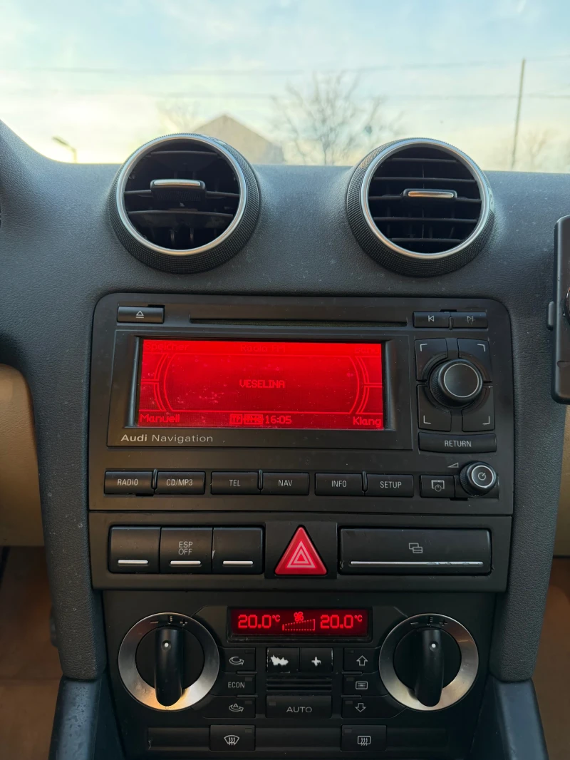 Audi A3 2.0 TDI, снимка 6 - Автомобили и джипове - 53198139