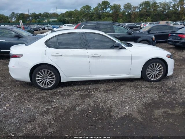 Alfa Romeo Giulia Ti 280кс * Възможност за Лизинг* , снимка 7 - Автомобили и джипове - 52665185