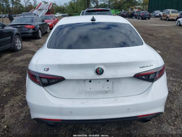 Alfa Romeo Giulia Ti 280кс * Възможност за Лизинг* , снимка 6 - Автомобили и джипове - 52665185