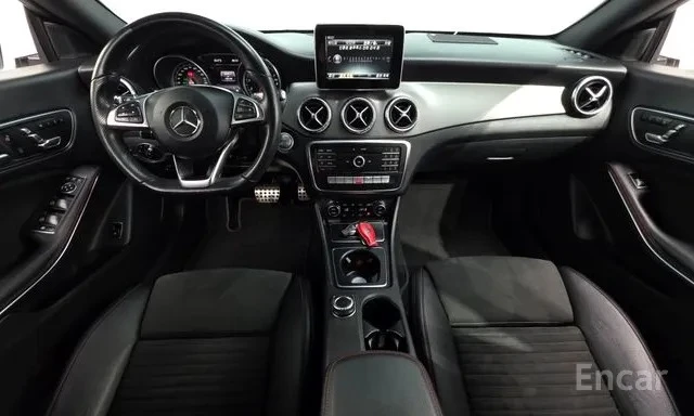 Mercedes-Benz CLA 250 AMG/ФИКСИРАНА ЦЕНА ДО БЪЛГАРИЯ, снимка 5 - Автомобили и джипове - 55102425