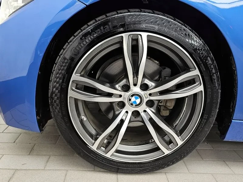 BMW 330 (F30) 330I M Sports, снимка 12 - Автомобили и джипове - 55206173