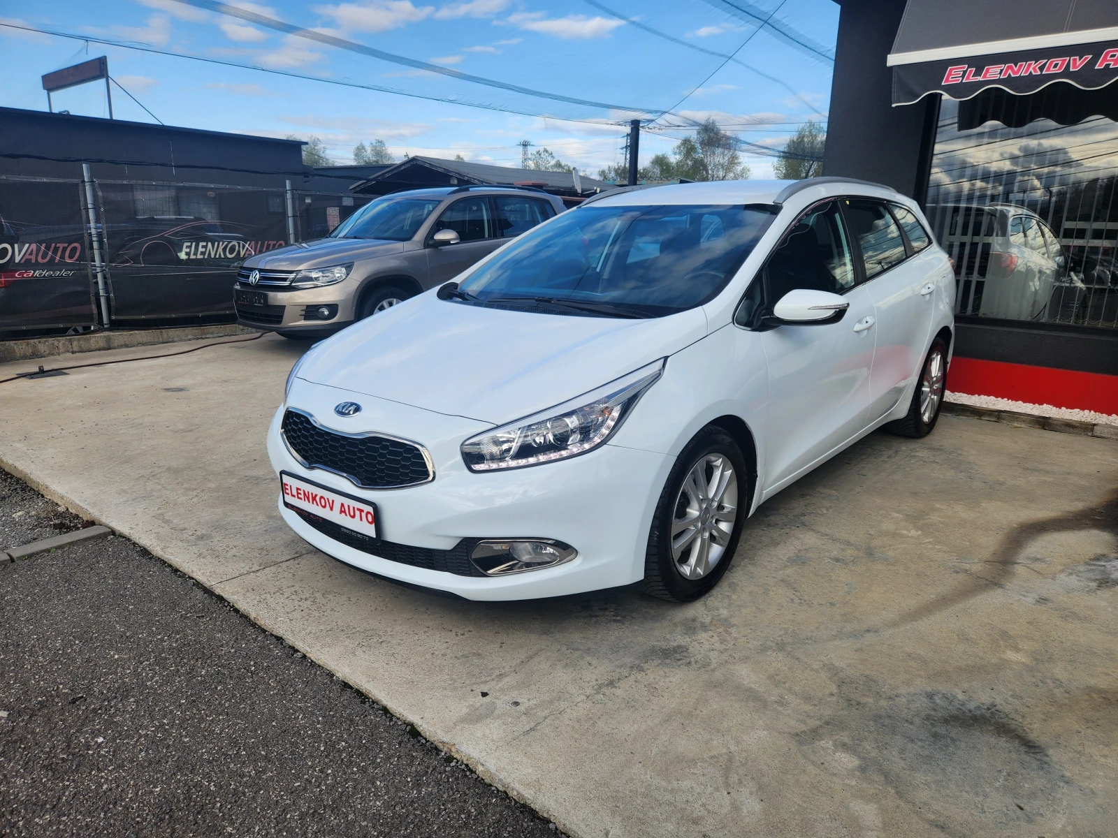 Kia Ceed 1.6 CRDI-128 к.с EURO 5b-ШВЕЙЦАРИЯ - изображение 3