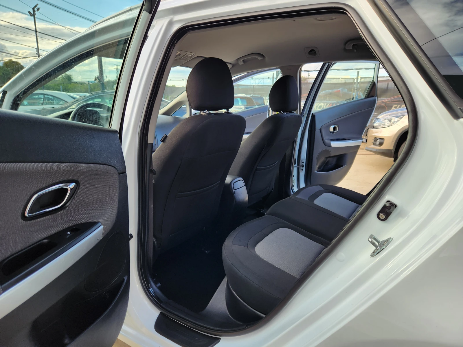 Kia Ceed 1.6 CRDI-128 . EURO 5b- | Mobile.bg   14