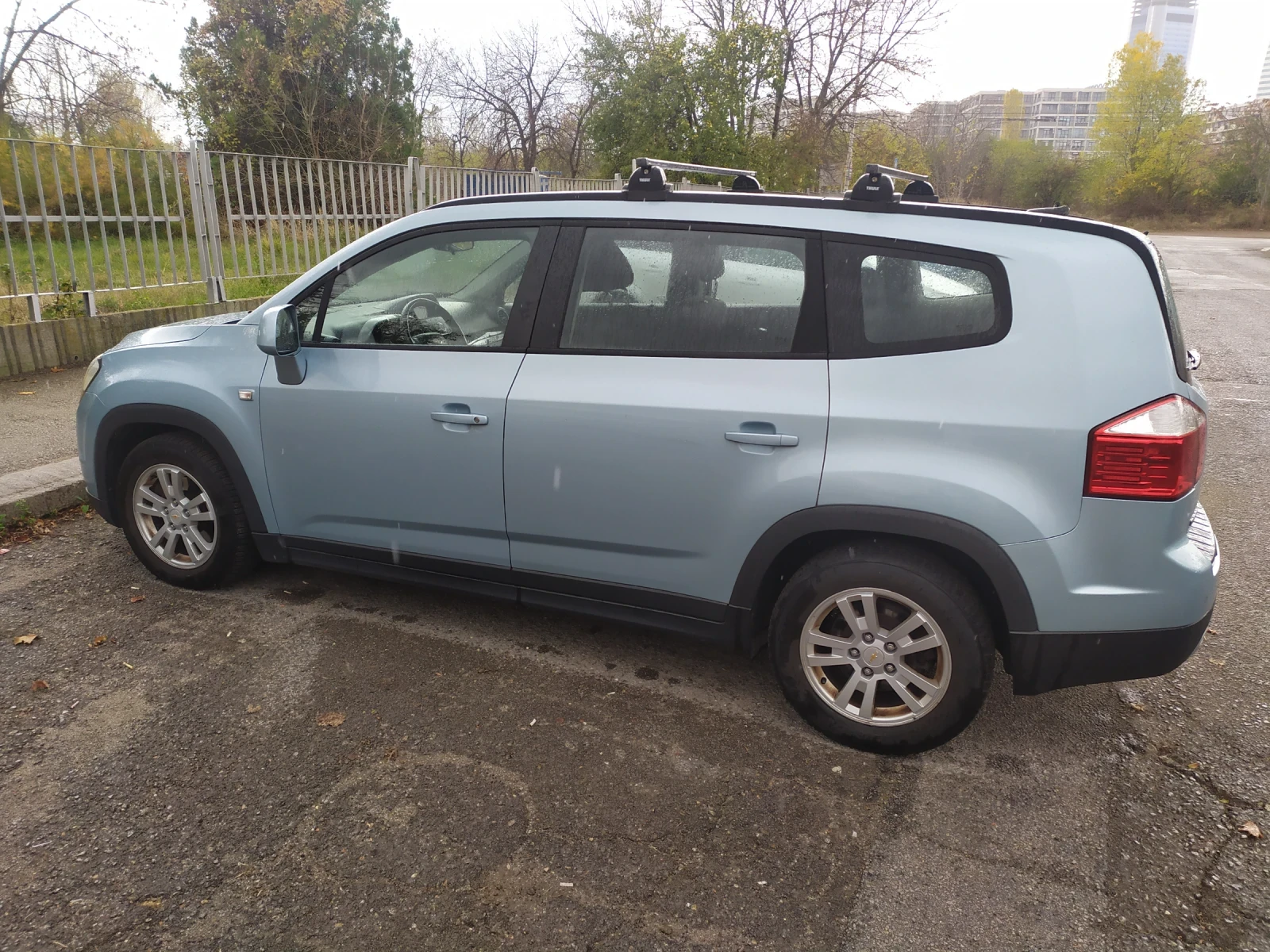 Chevrolet Orlando 2.0D - изображение 2