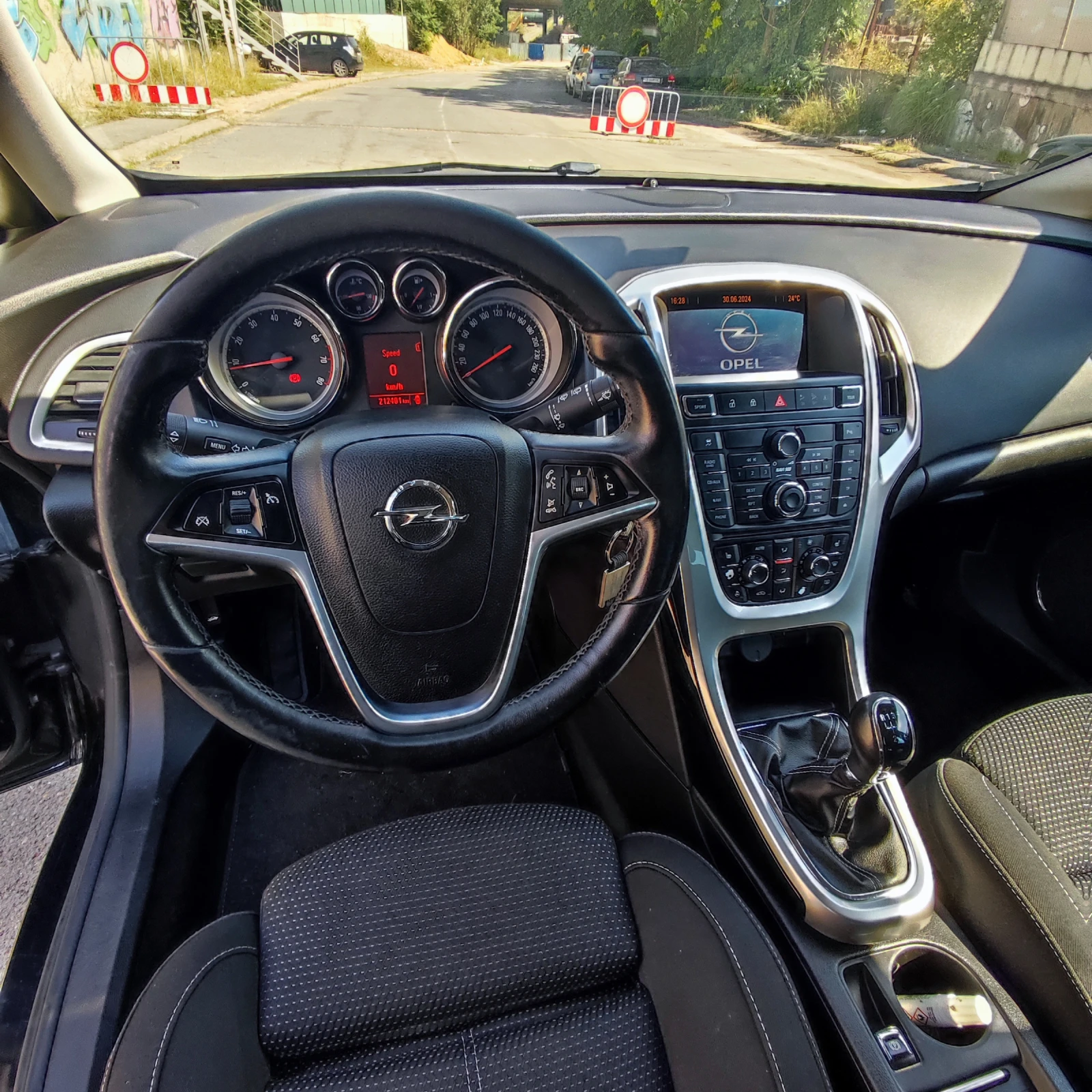 Opel Astra SPORT - изображение 9