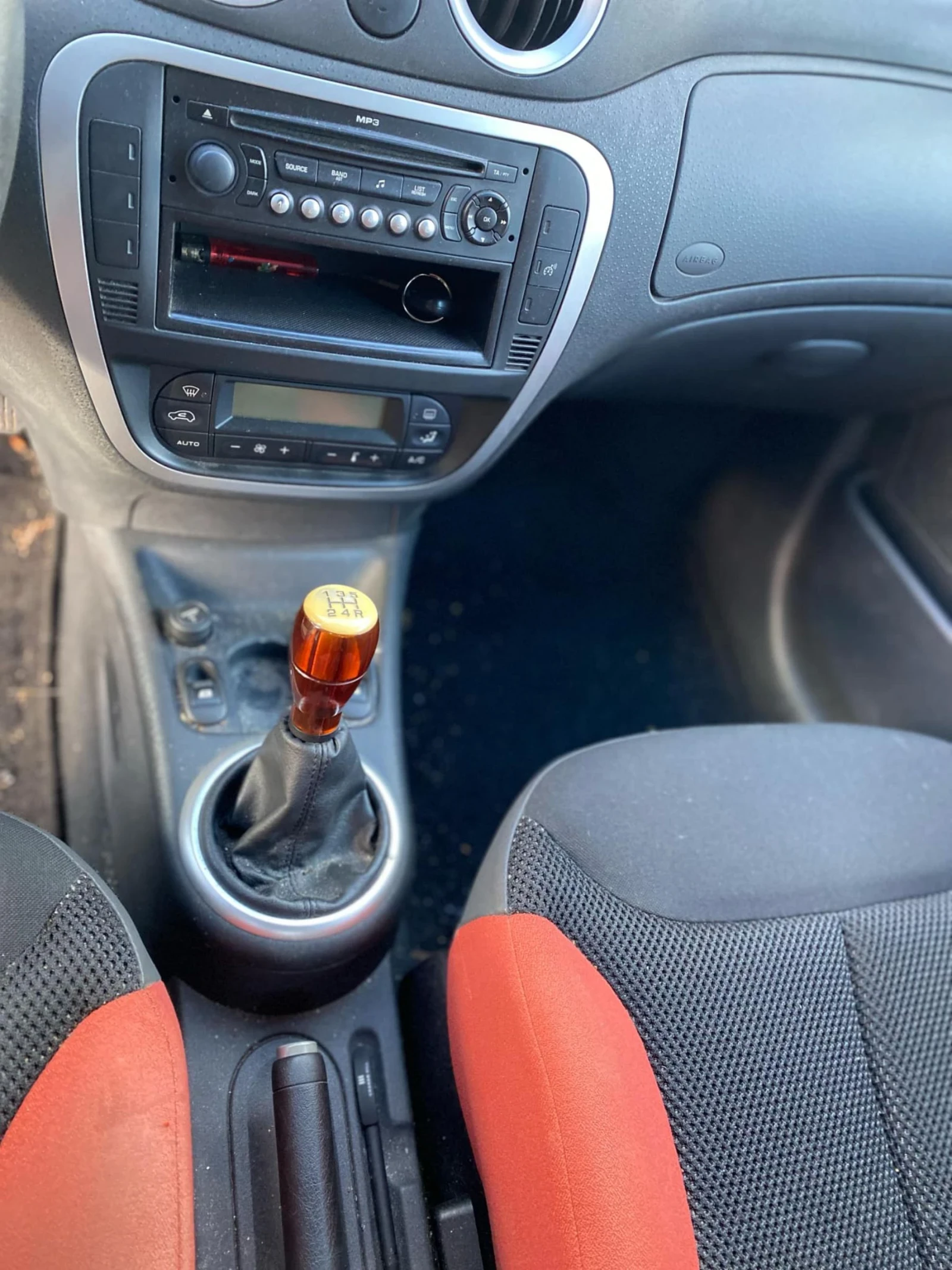 Citroen C2 1.4 VTR - изображение 8