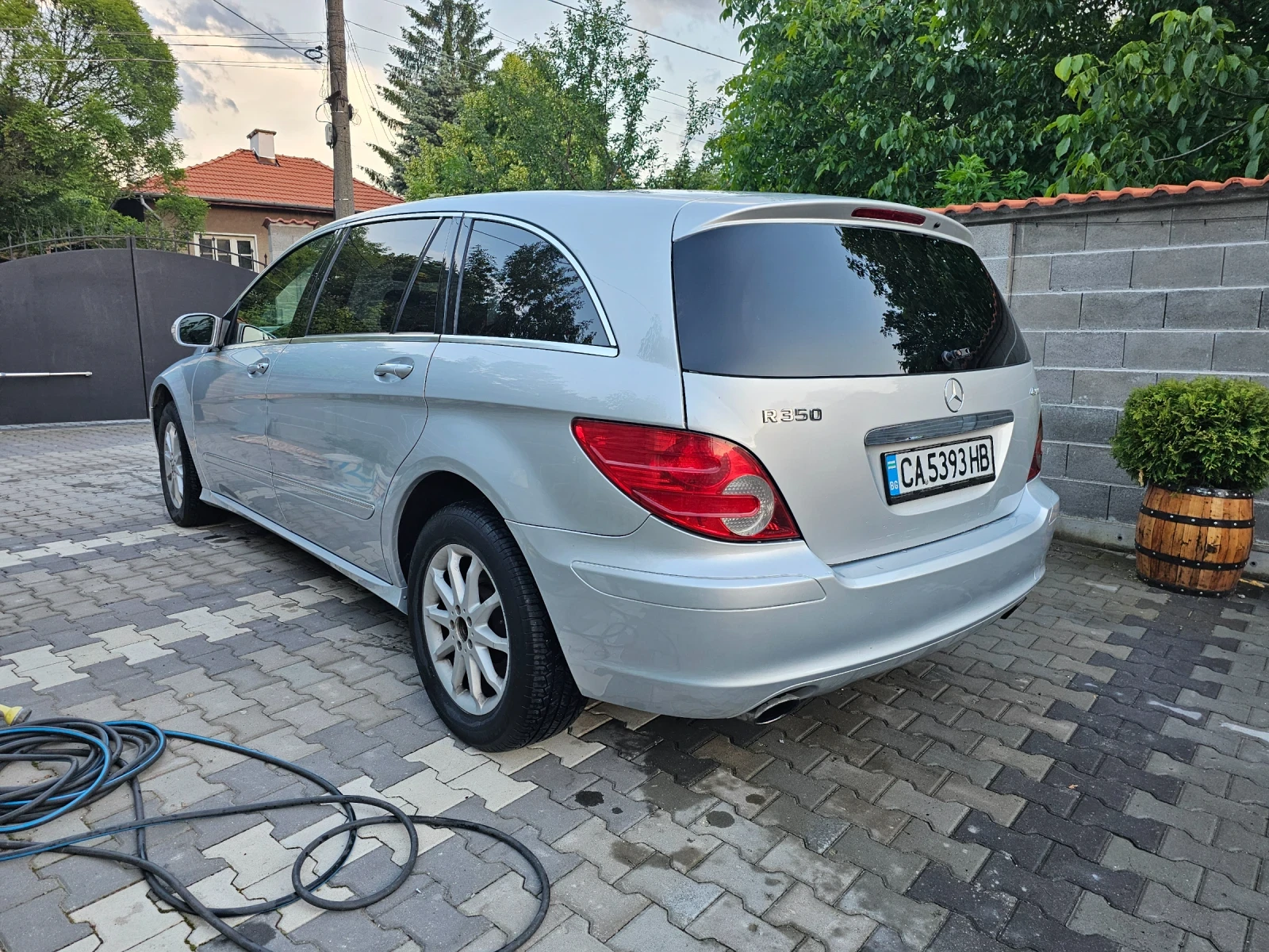Mercedes-Benz R 350  - изображение 6