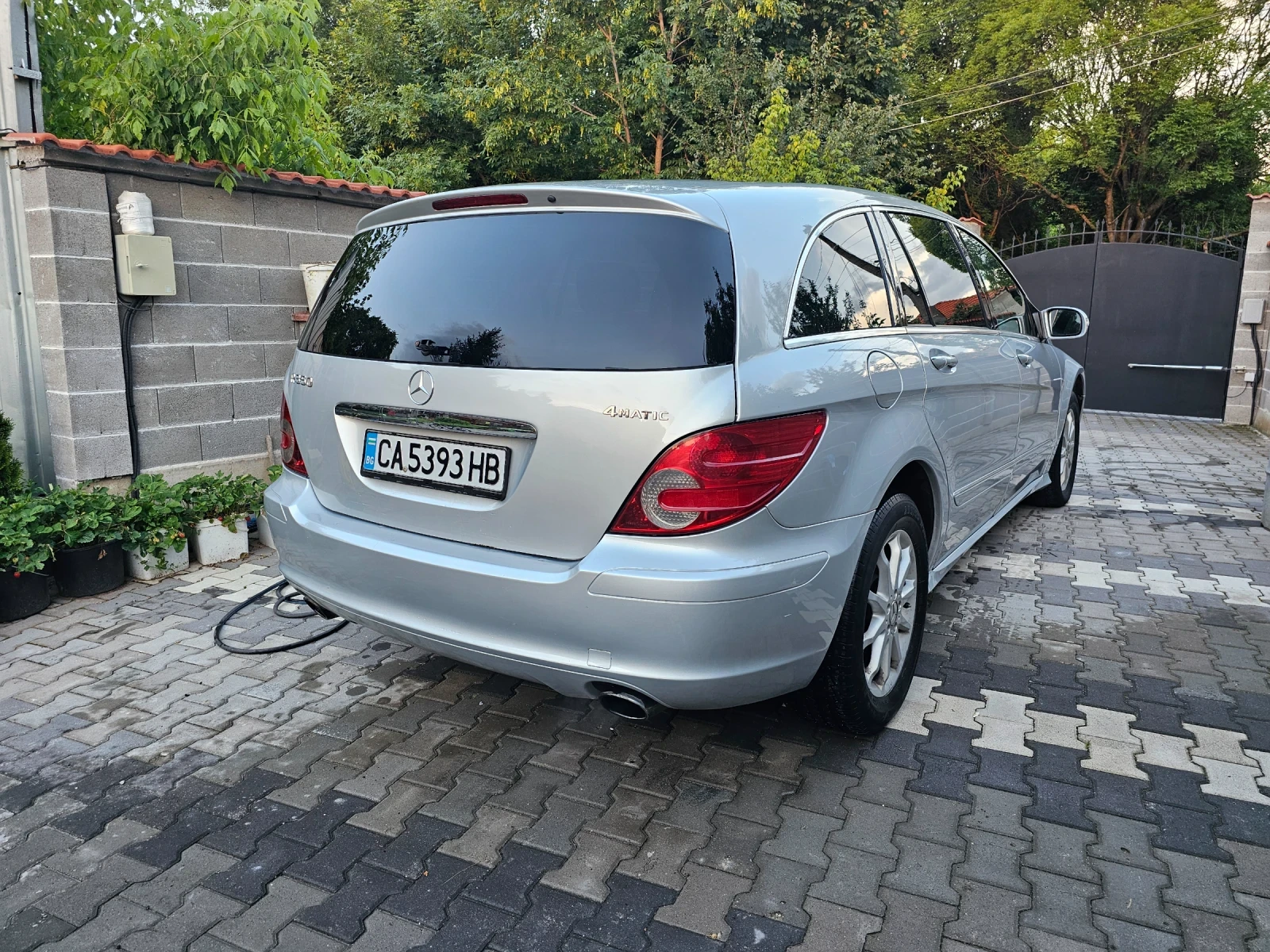 Mercedes-Benz R 350  - изображение 3
