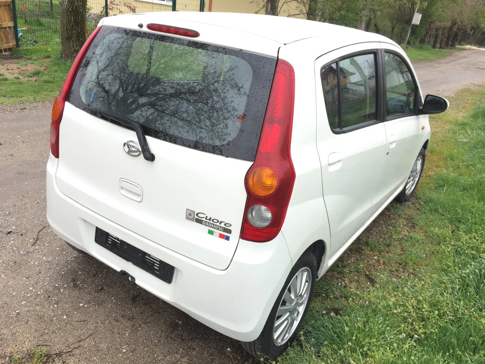 Daihatsu Cuore ТРИ БРОЯ - изображение 4