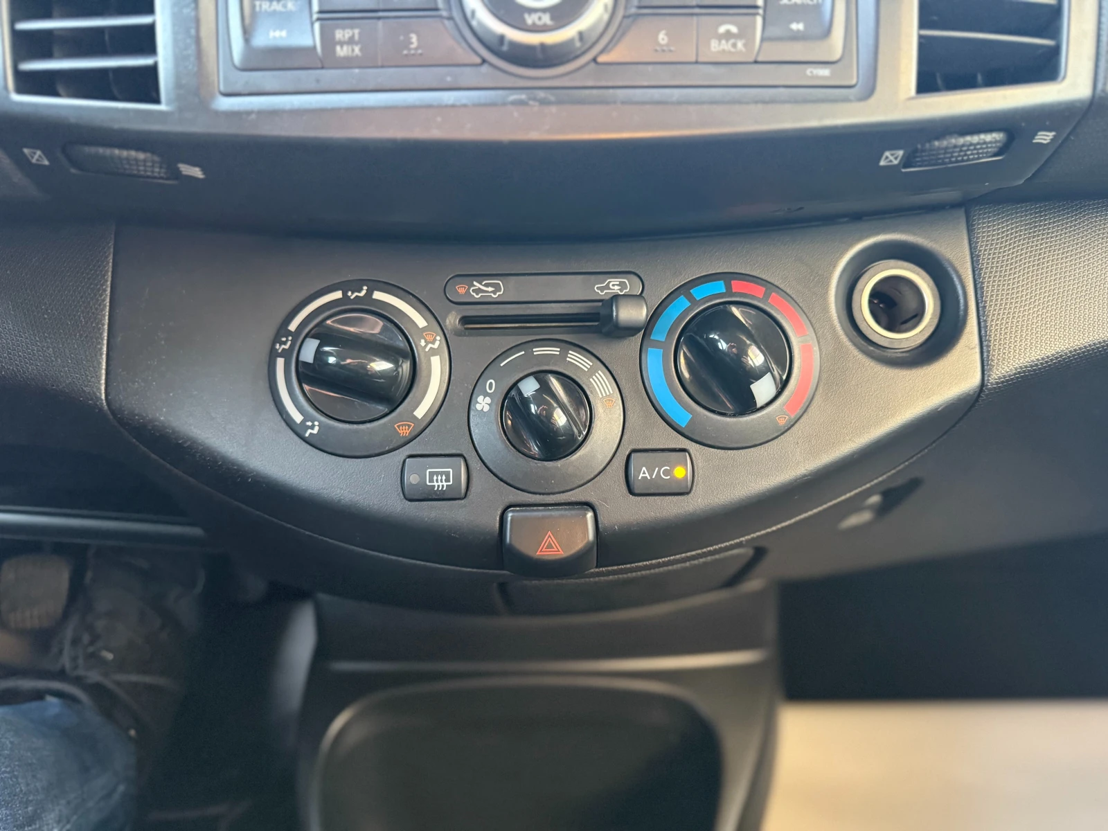 Nissan Micra 1.2i 79�.�. ����� ���������/�������� | Mobile.bg � ����������� 11