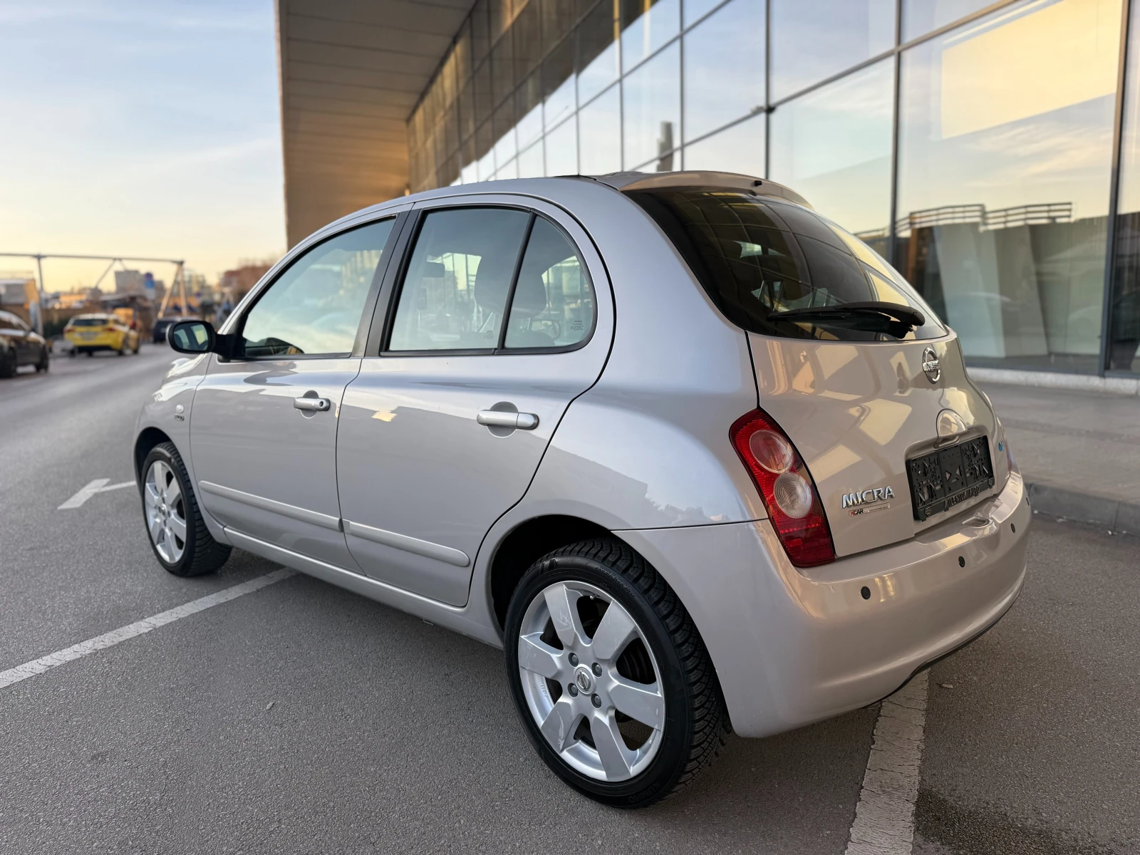 Nissan Micra 1.2i 79к.с. Газов Инжекцион/Климатик - изображение 3