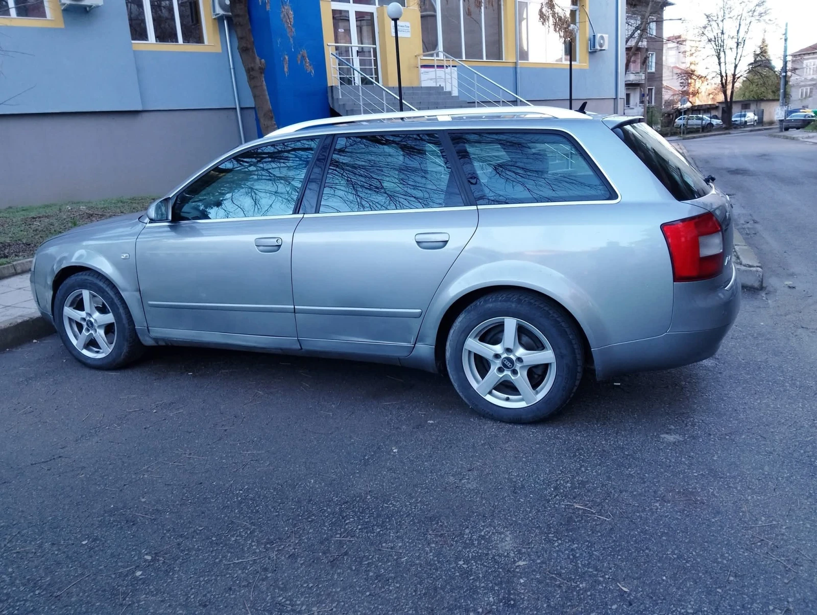 Audi A4 | Mobile.bg � ����������� 4