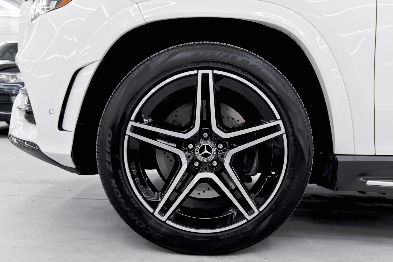 Mercedes-Benz GLS 450 AMG NIGHT - изображение 9