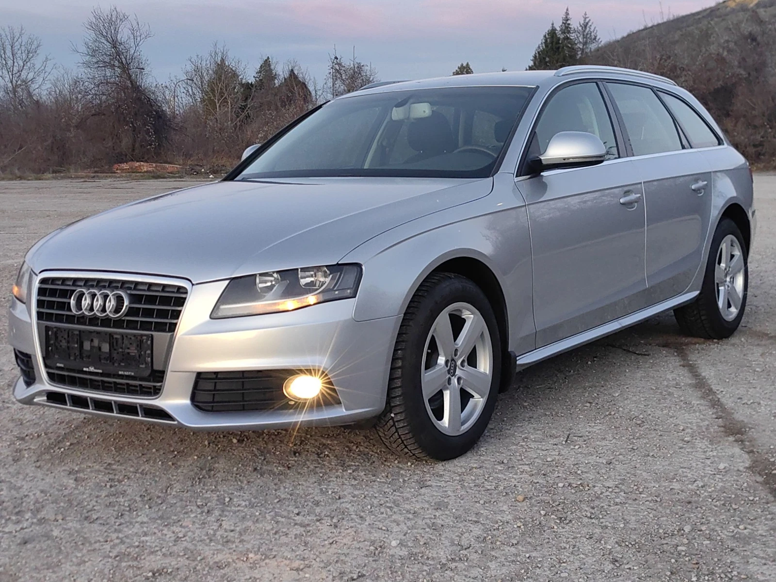 Audi A4 2.0TDI 143KC 6CK - изображение 8