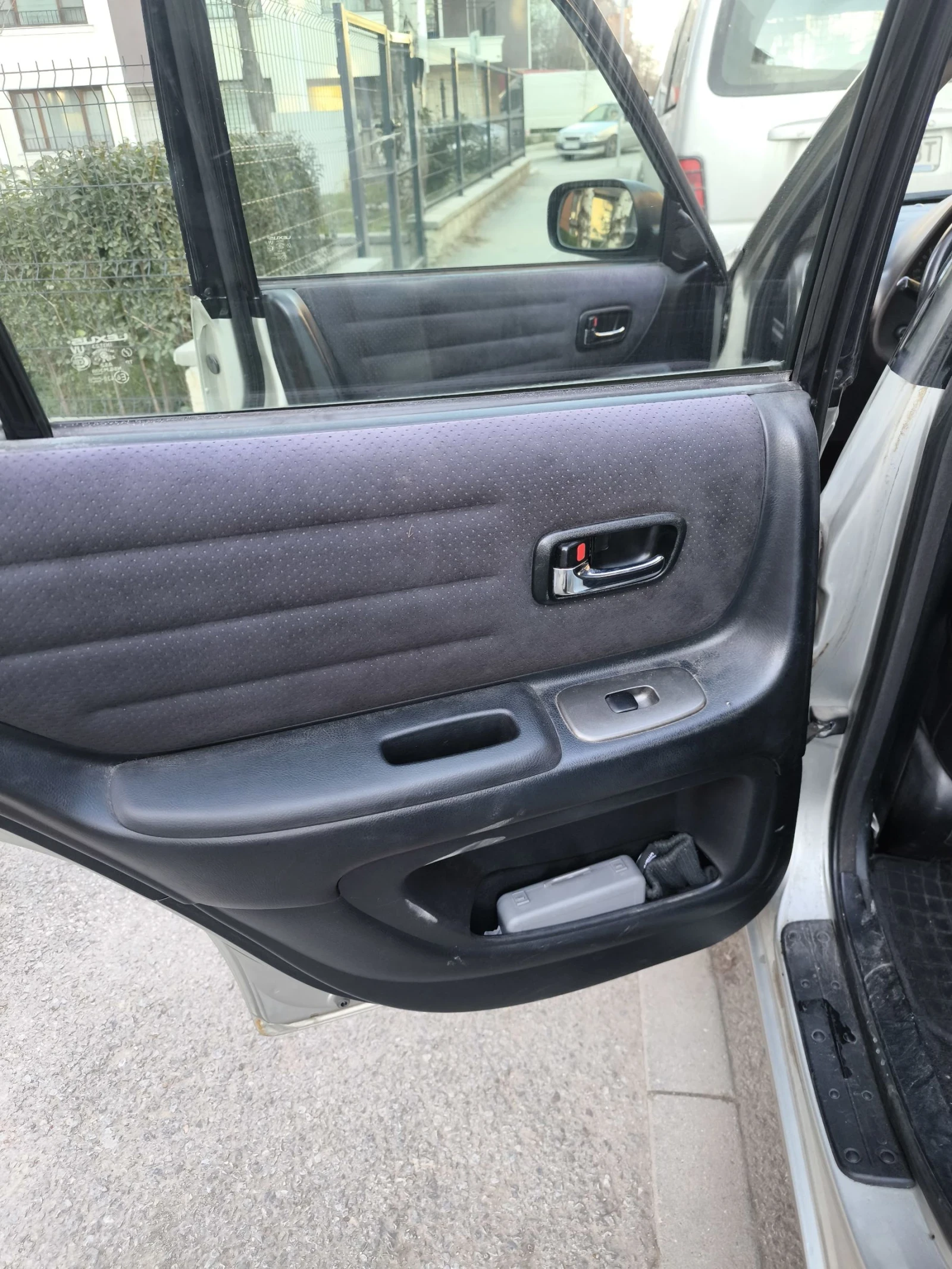 Lexus IS 200 | Mobile.bg � ����������� 8