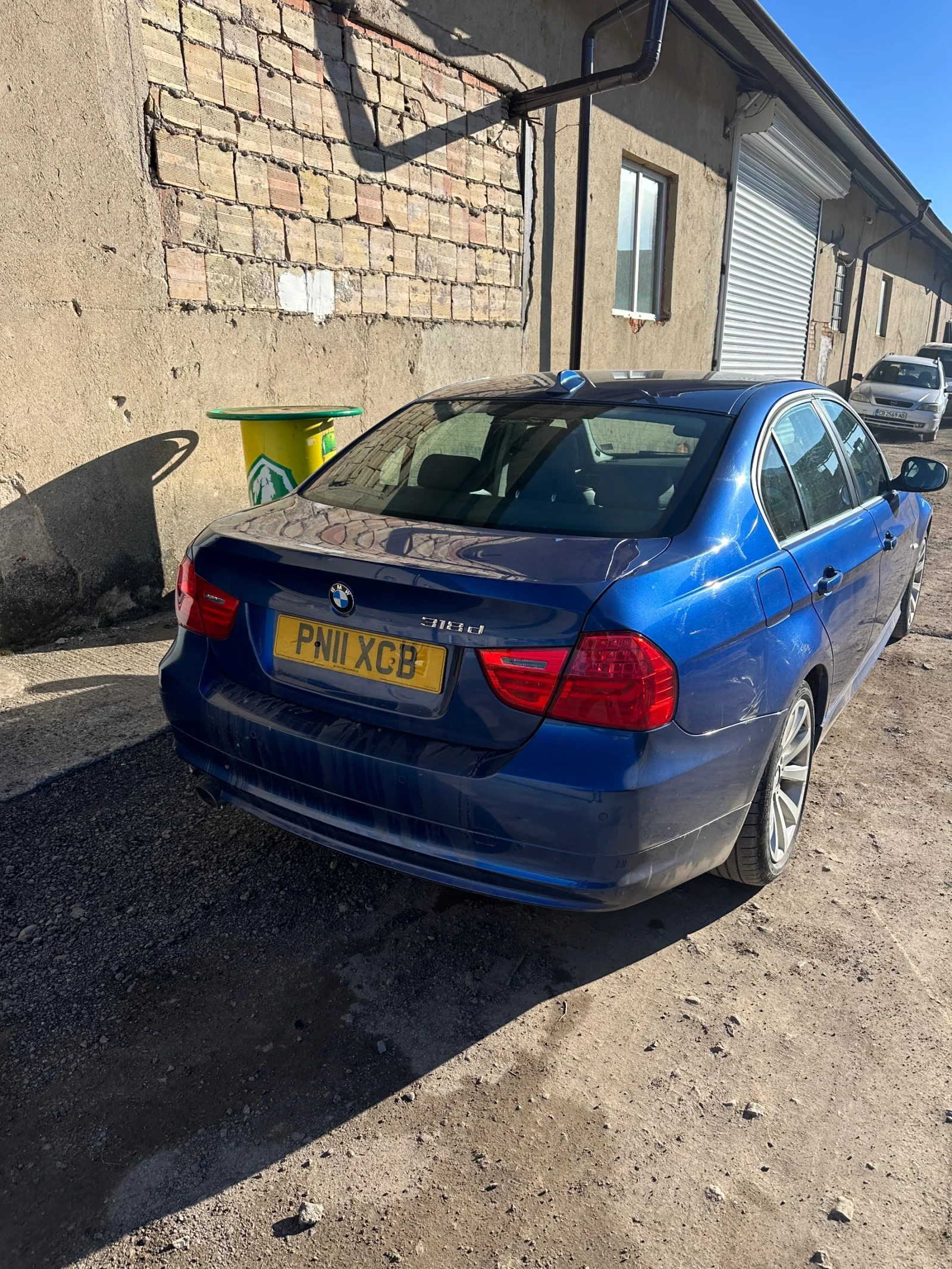 BMW 320  - изображение 2