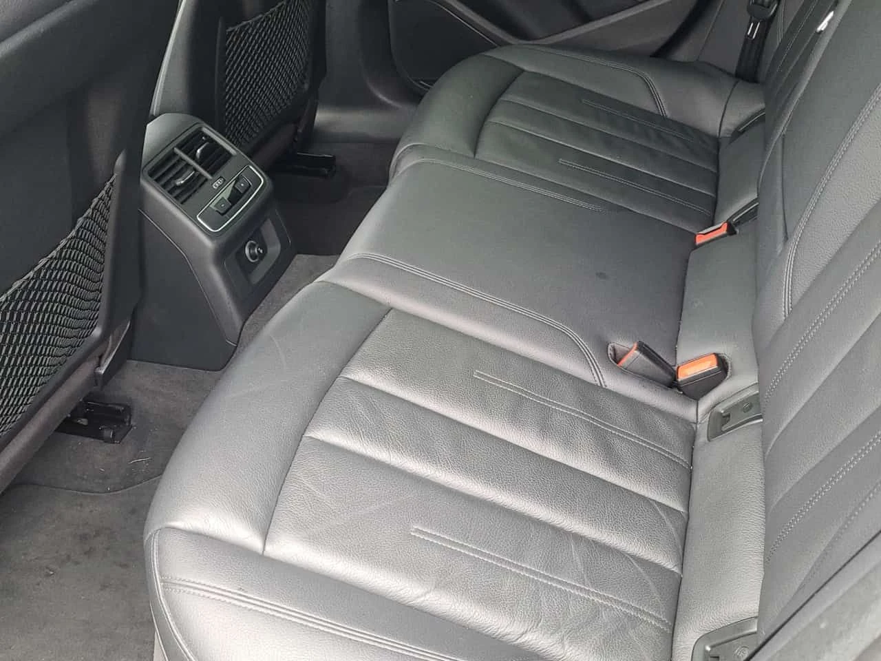 Audi A4 45TFSI * PROGRESSIV * CARFAX * , снимка 10 - Автомобили и джипове - 53873389