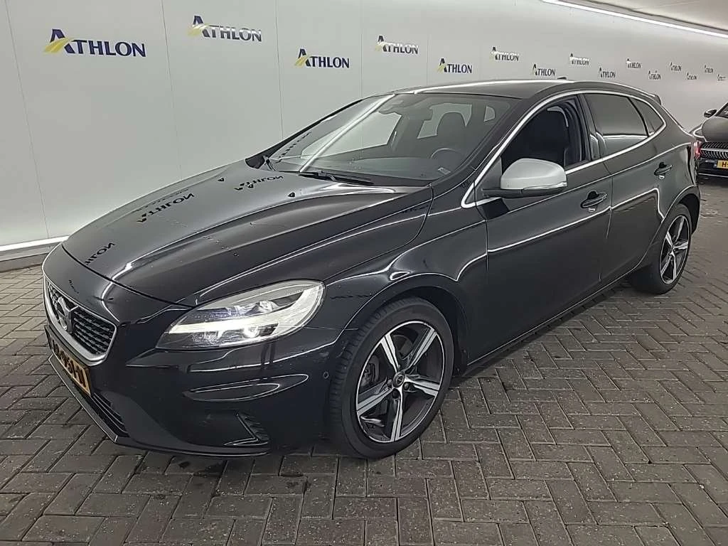Volvo V40 Т3 R-DESIGN- * PANORAMA* , снимка 2 - Автомобили и джипове - 54067842