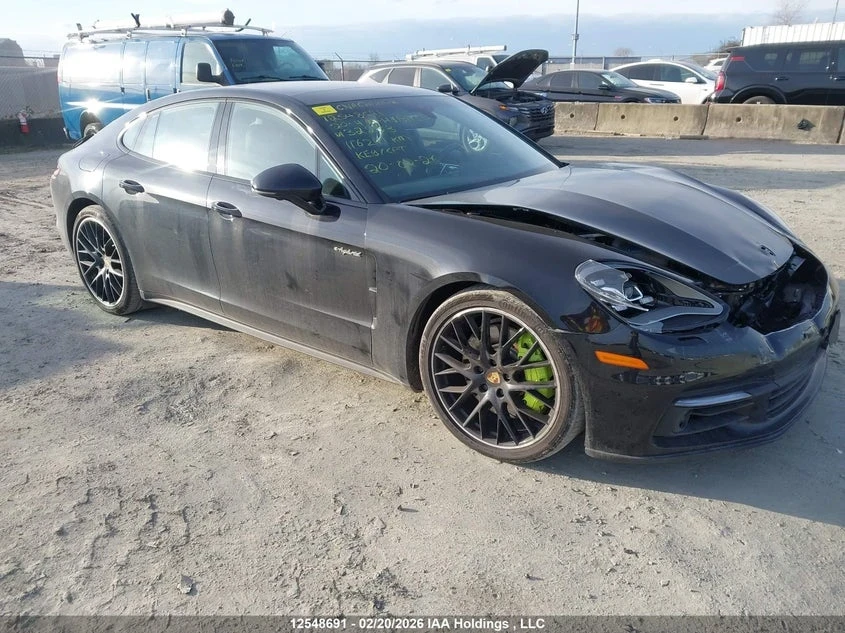 Porsche Panamera E-hibrid, снимка 2 - Автомобили и джипове - 54074831