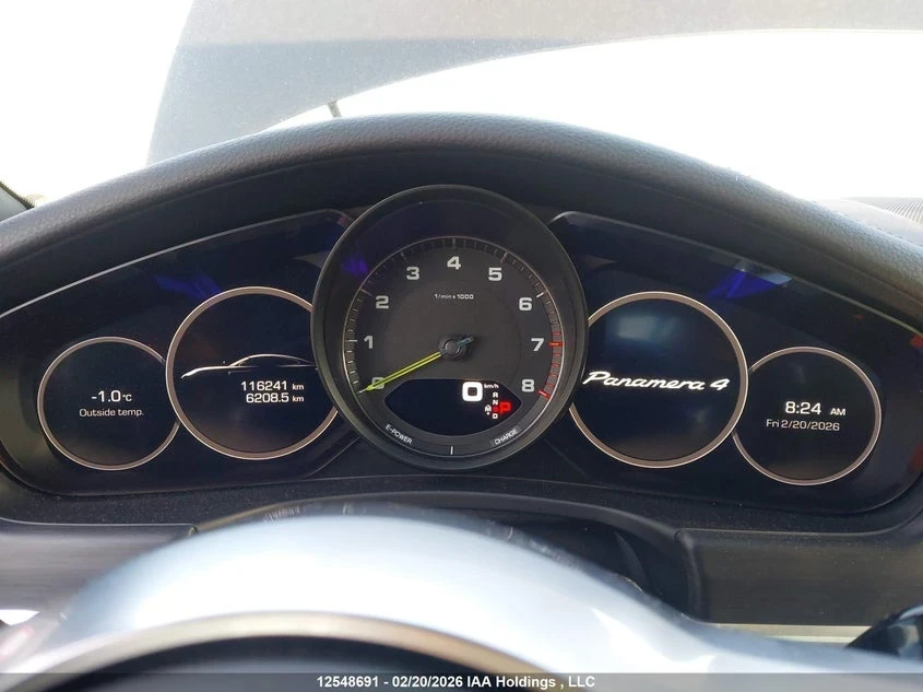 Porsche Panamera E-hibrid, снимка 9 - Автомобили и джипове - 54074831