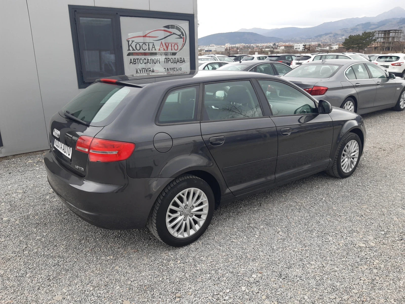Audi A3 КАТО НОВА , снимка 3 - Автомобили и джипове - 54116306