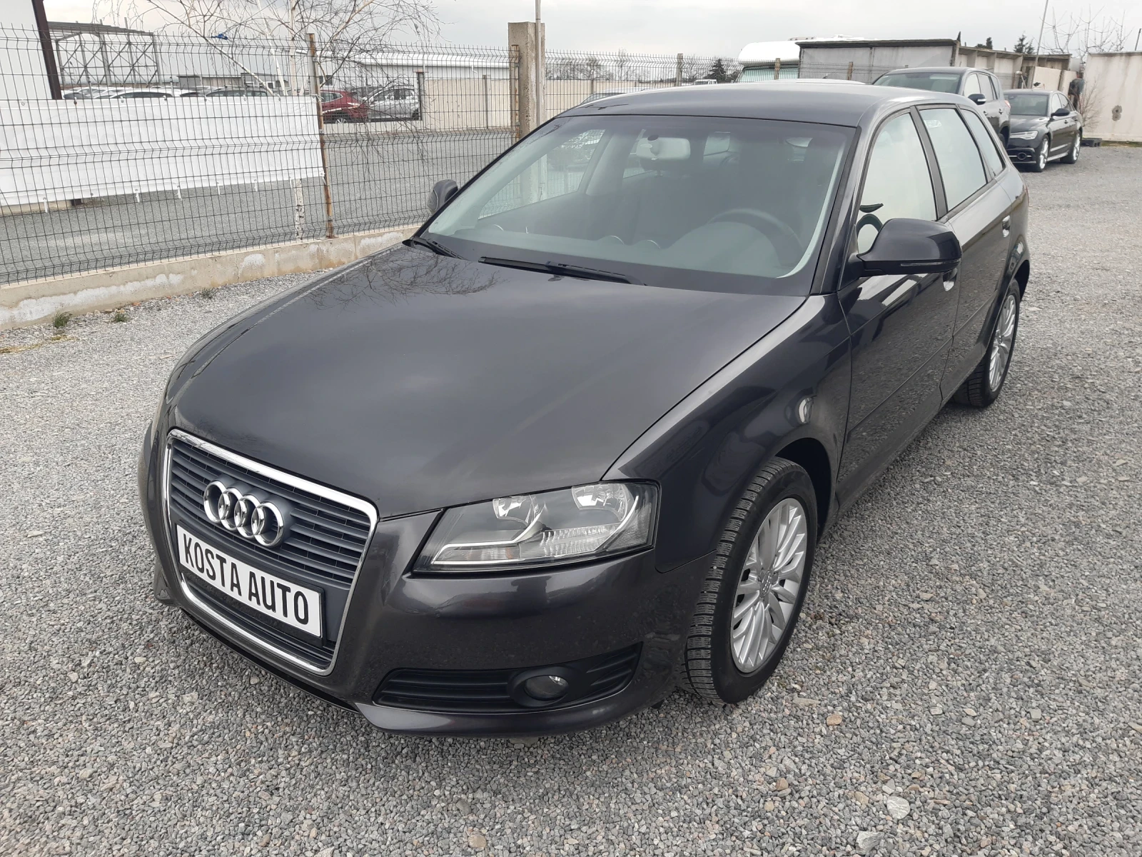 Audi A3 КАТО НОВА , снимка 9 - Автомобили и джипове - 54116306