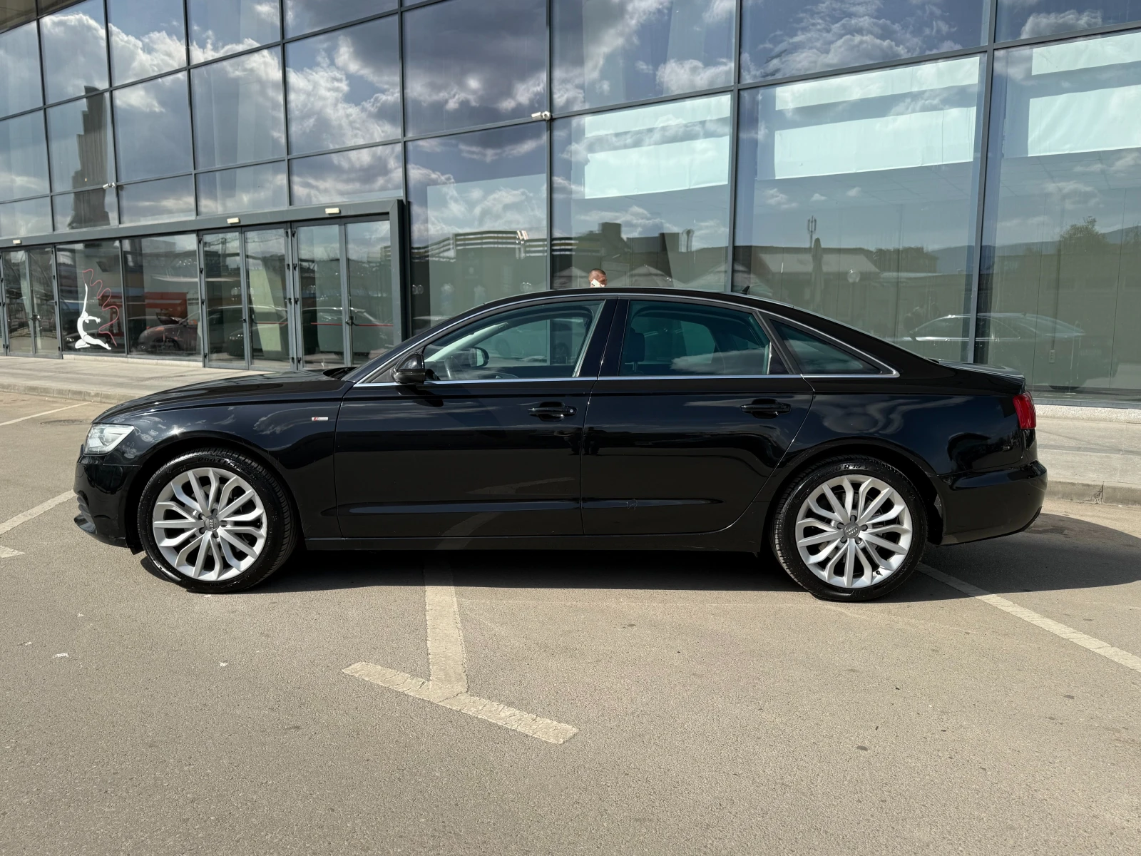 Audi A6 6 МЕСЕЦА ГАРАНЦИЯ/3.0TDI 245к.с. Quattro/Подгрев, снимка 2 - Автомобили и джипове - 54229382