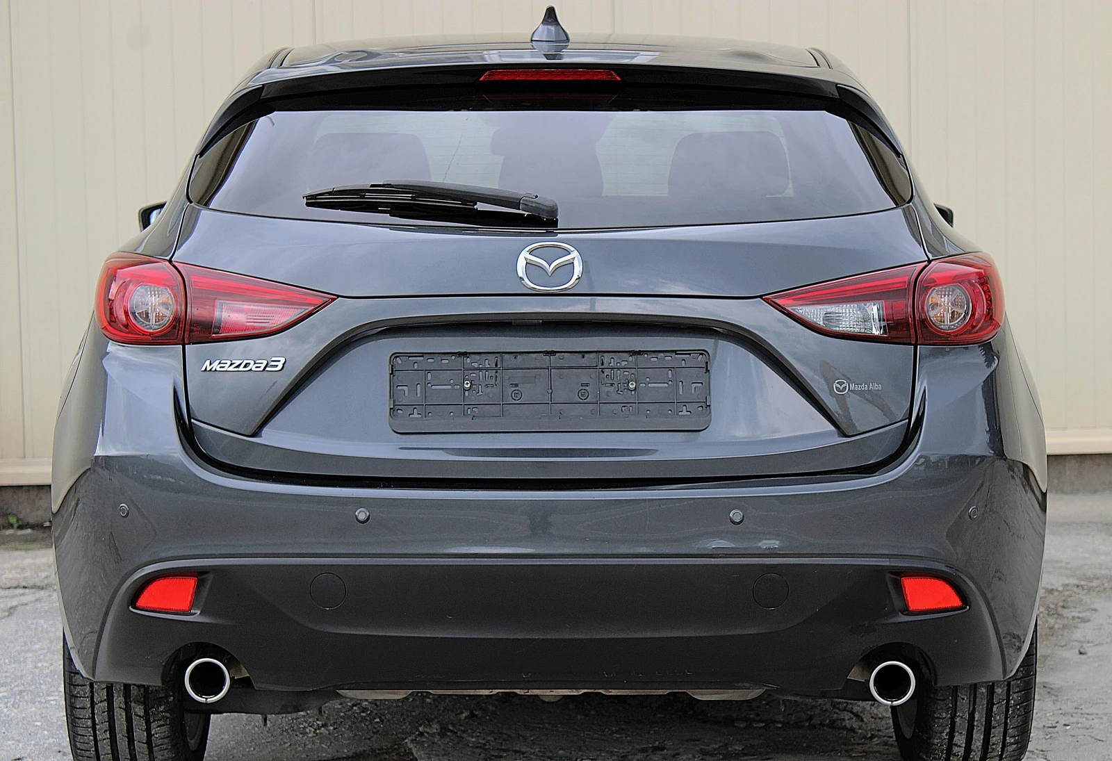 Mazda 3 2.2d/SKYACTIV/PDC/HEAD UP/DISTRONIC/KEYLESS/LED, снимка 5 - Автомобили и джипове - 54722756