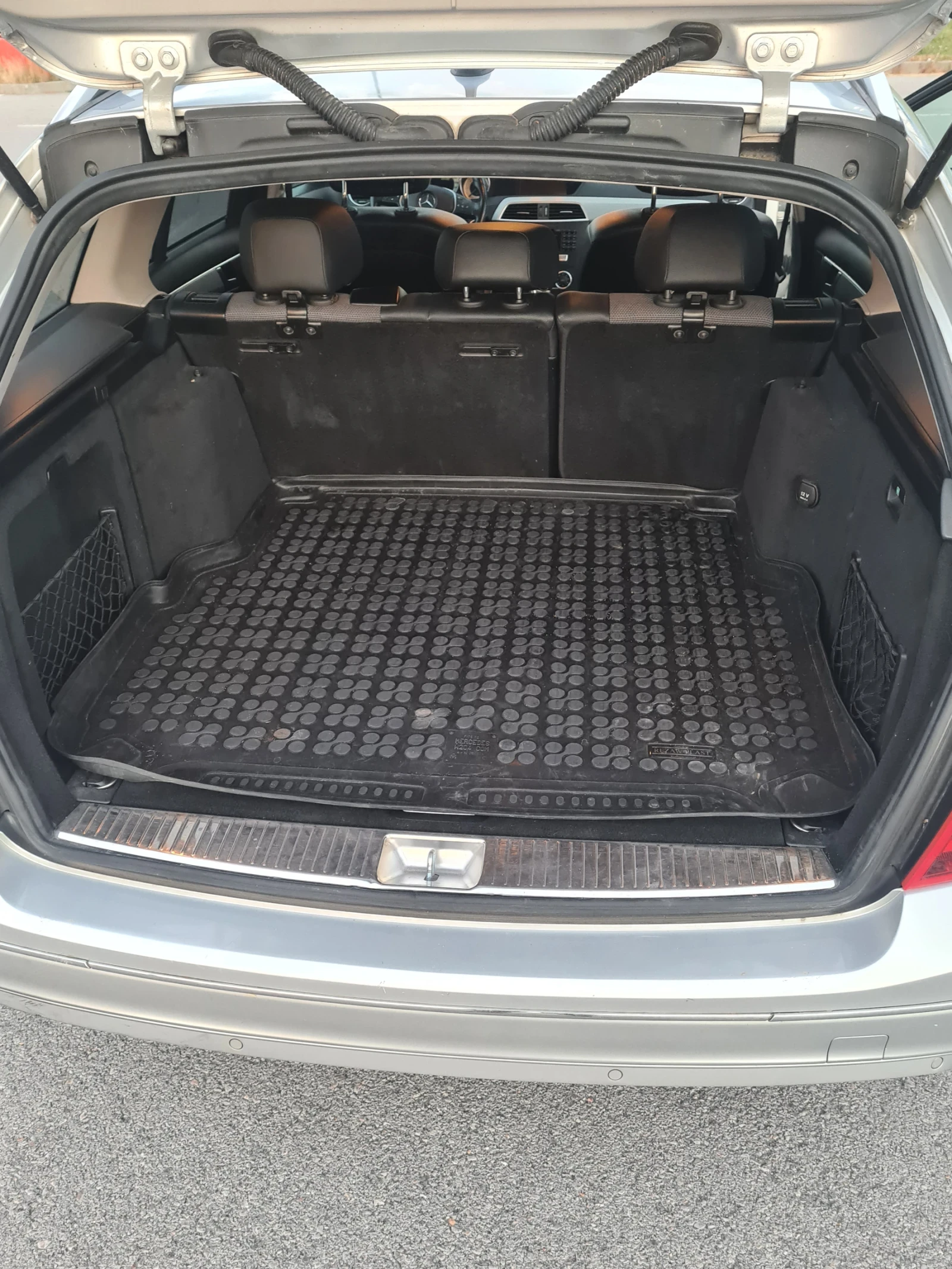 Mercedes-Benz C 200 Avangard, снимка 15 - Автомобили и джипове - 55269937
