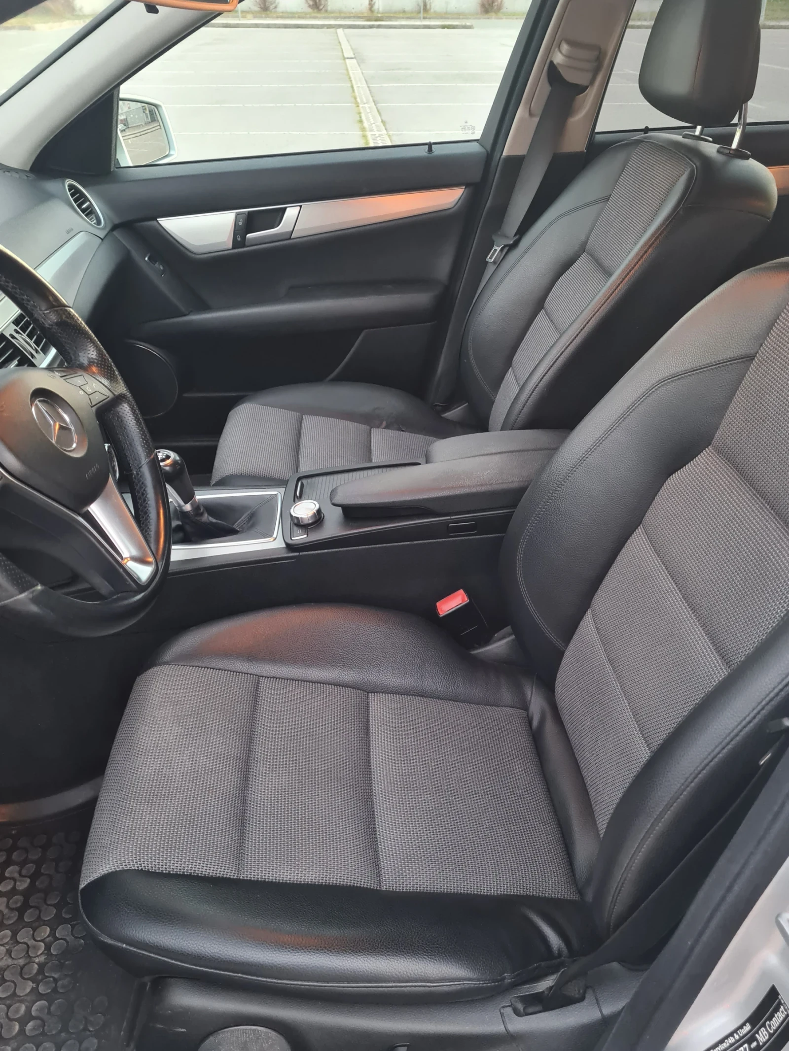 Mercedes-Benz C 200 Avangard, снимка 9 - Автомобили и джипове - 55269937