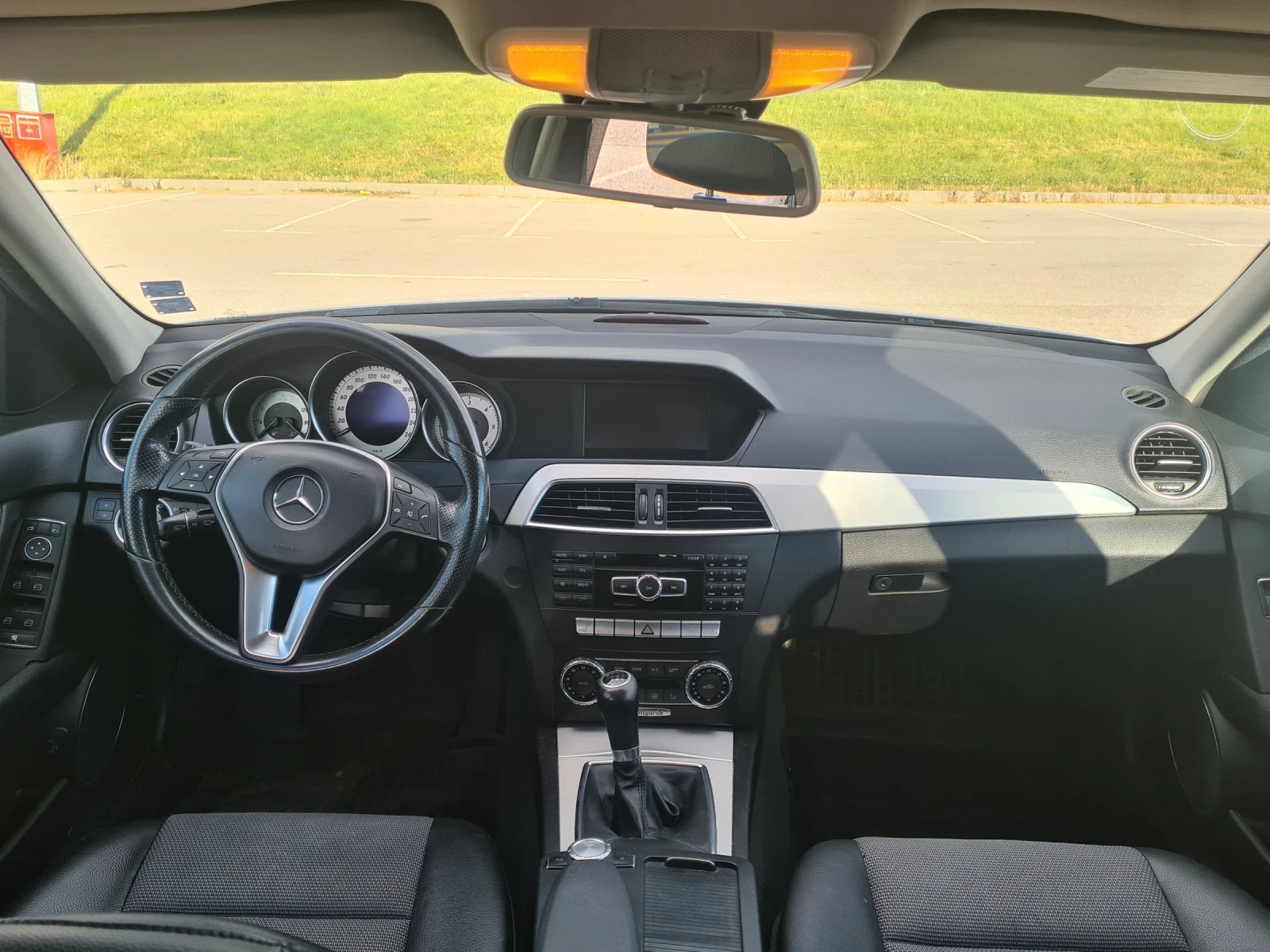 Mercedes-Benz C 200 Avangard, снимка 7 - Автомобили и джипове - 55269937