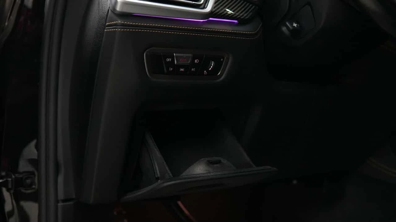 BMW X5M * Competition Sports Activity Vehicle * CARFAX * Ц, снимка 16 - Автомобили и джипове - 55421535