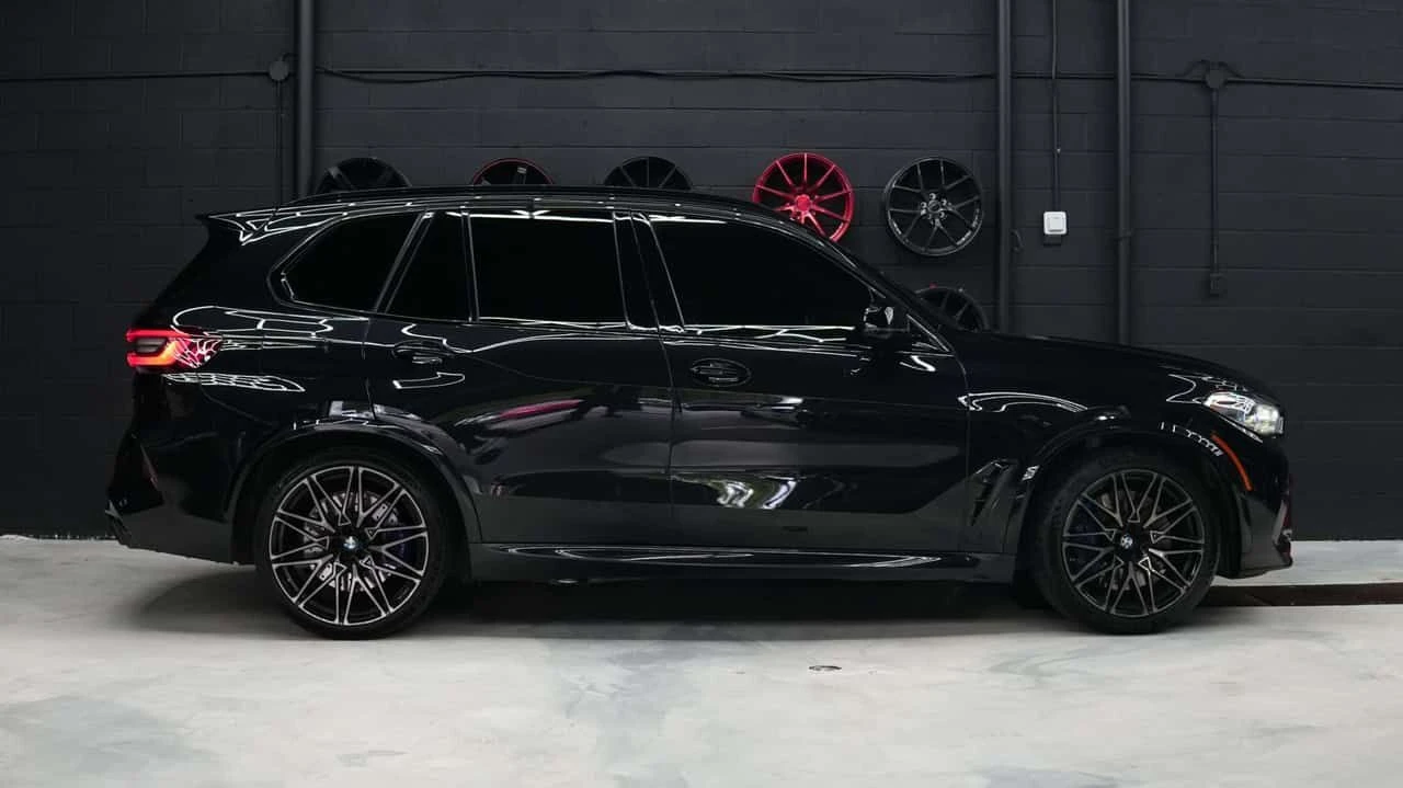 BMW X5M * Competition Sports Activity Vehicle * CARFAX * Ц, снимка 6 - Автомобили и джипове - 55421535