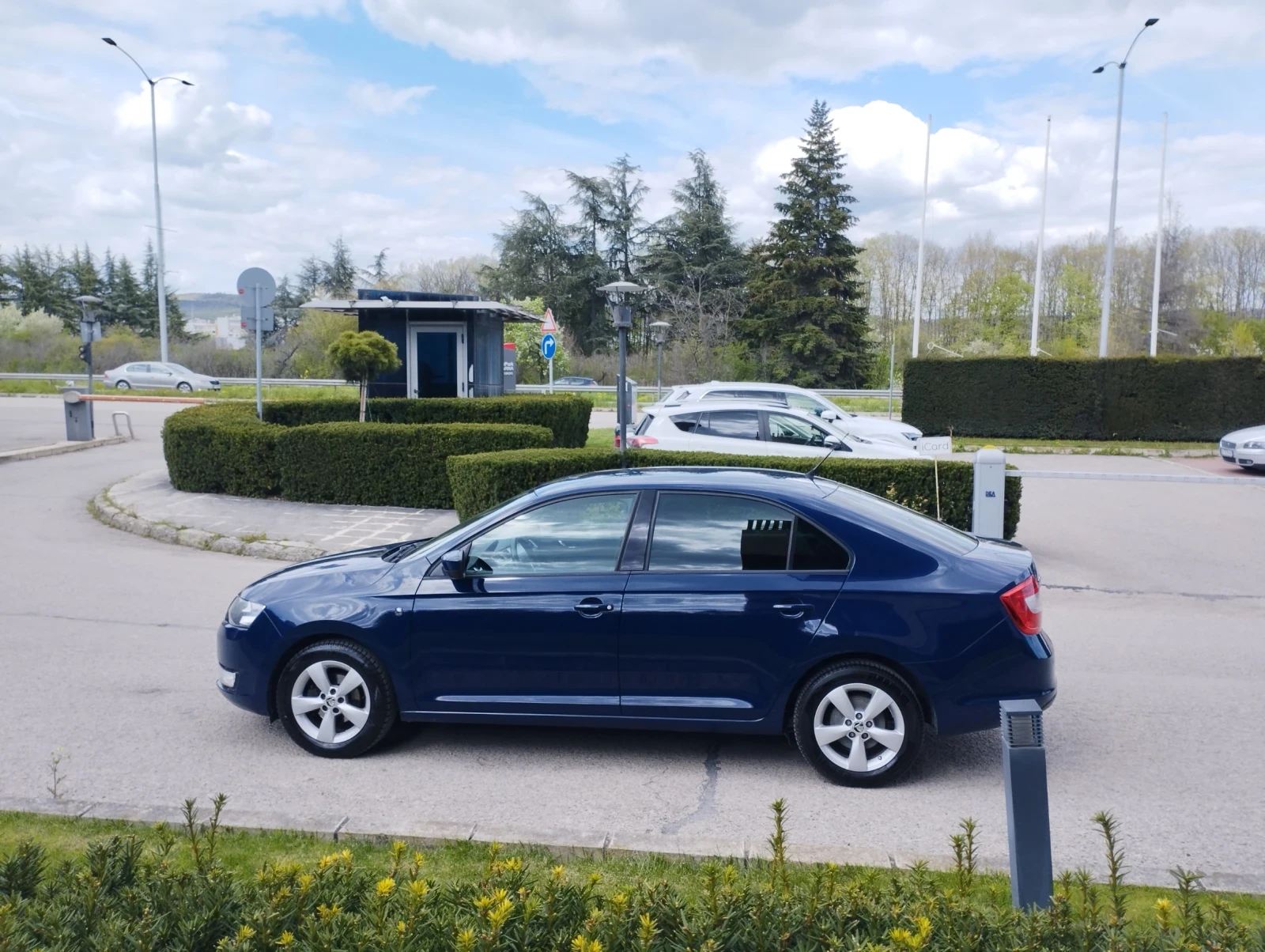 Skoda Rapid 1.2MPI , 75к.с, от Еуратек + г, снимка 7 - Автомобили и джипове - 55431574