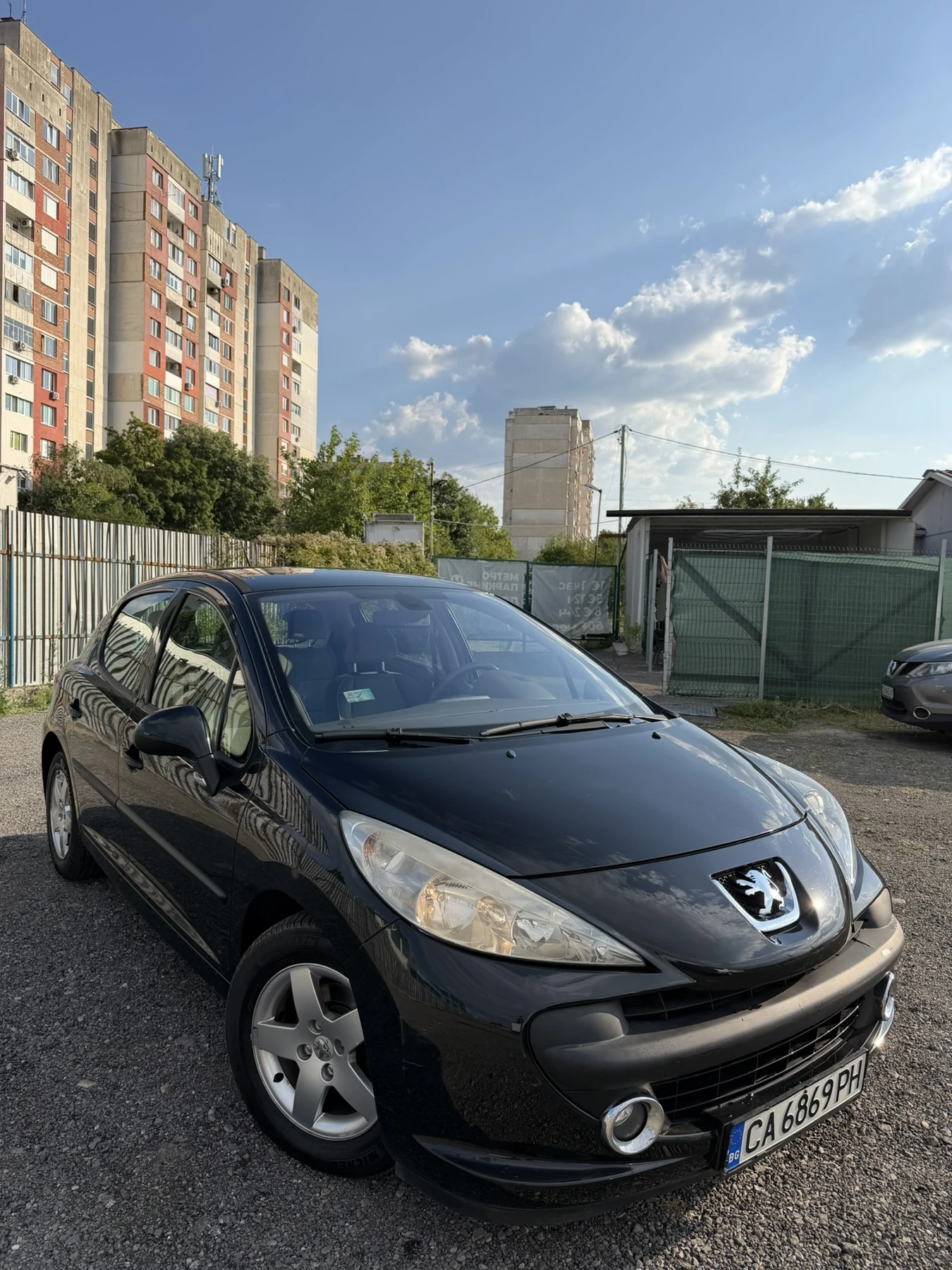 Peugeot 207, снимка 2 - Автомобили и джипове - 55692353