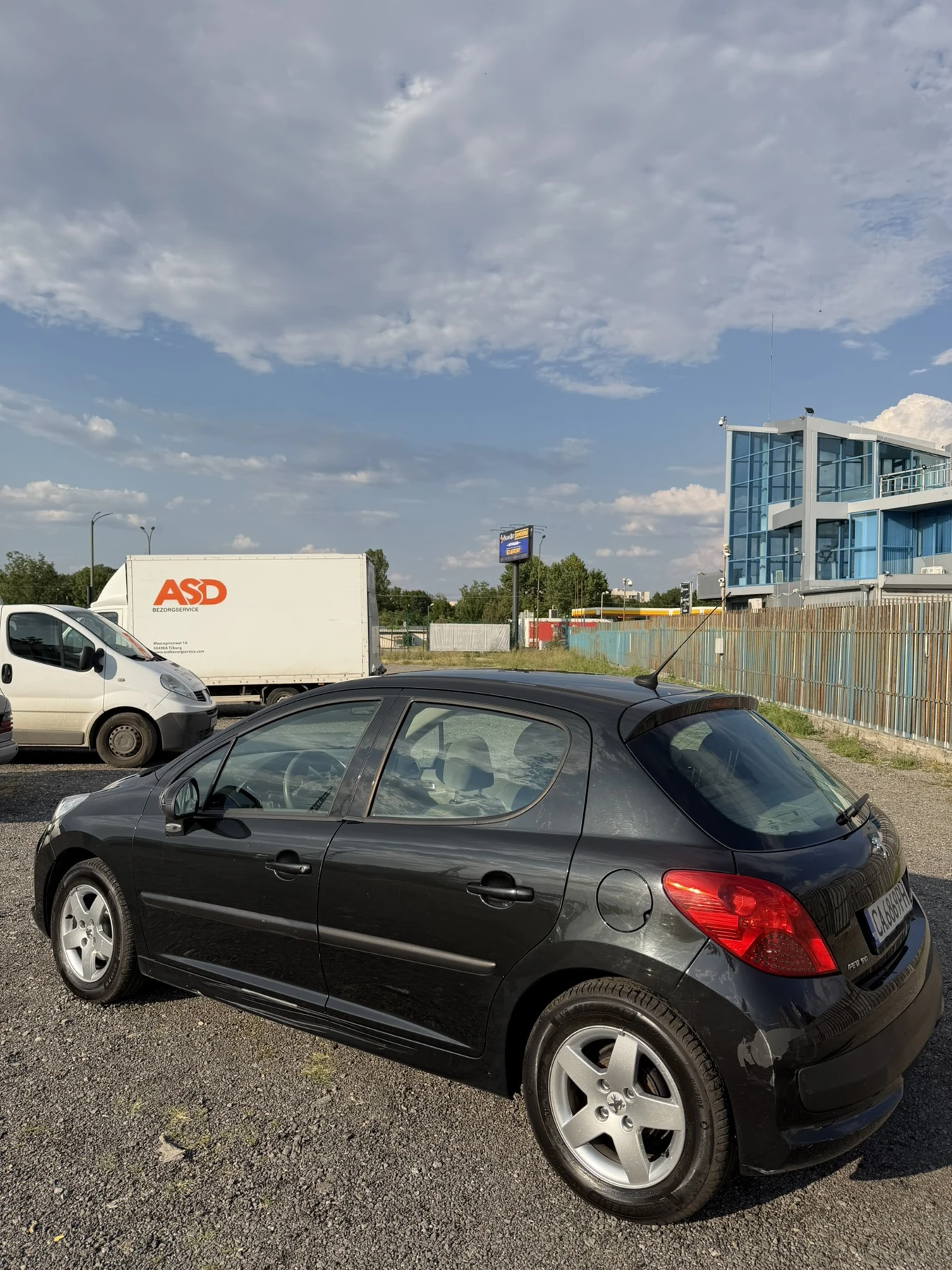 Peugeot 207, снимка 4 - Автомобили и джипове - 55692353