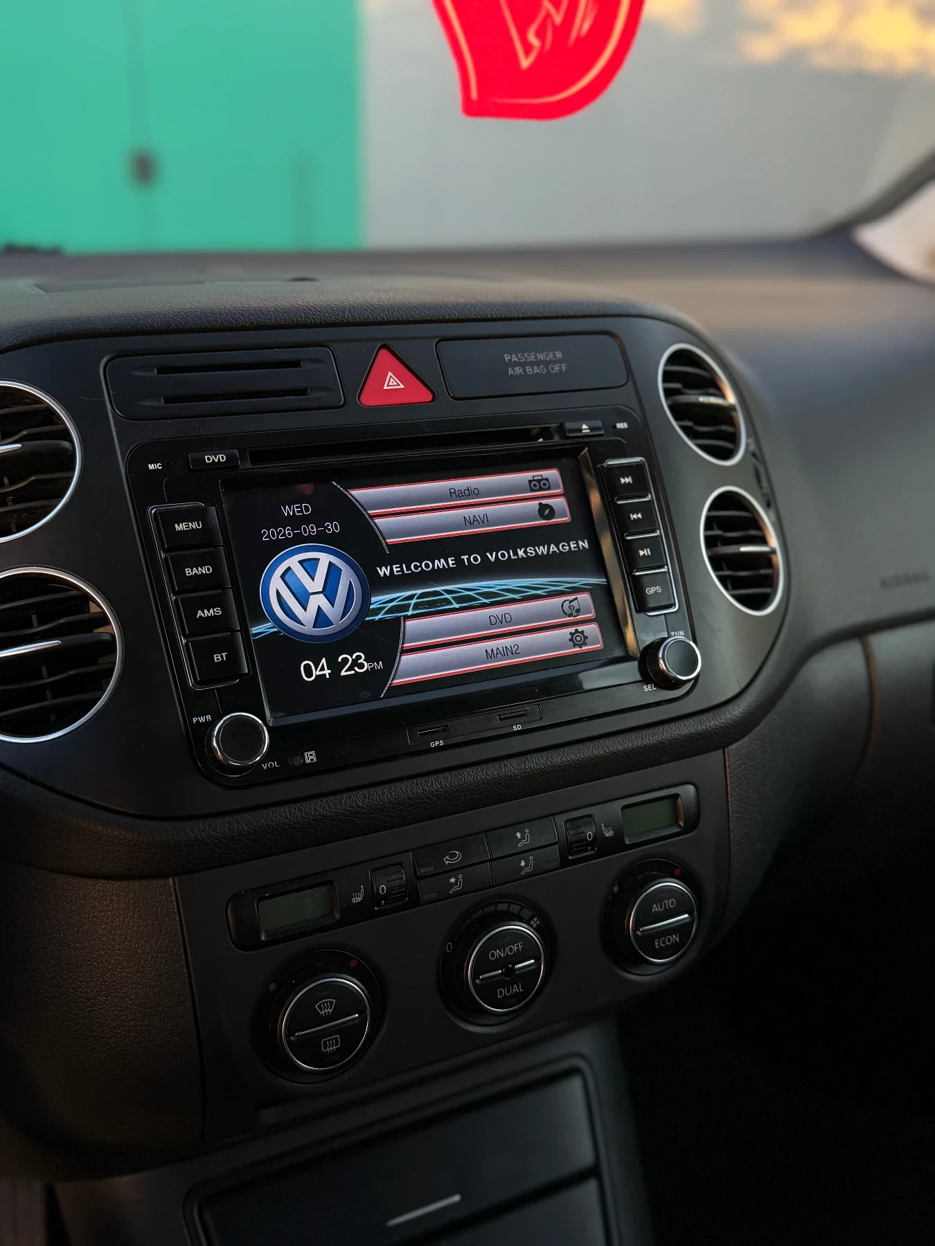 VW Golf Plus 1.9TDI 105кс/СЕРВИЗНА ИСТОРИЯ/НОВ ВНОС, снимка 11 - Автомобили и джипове - 56324108