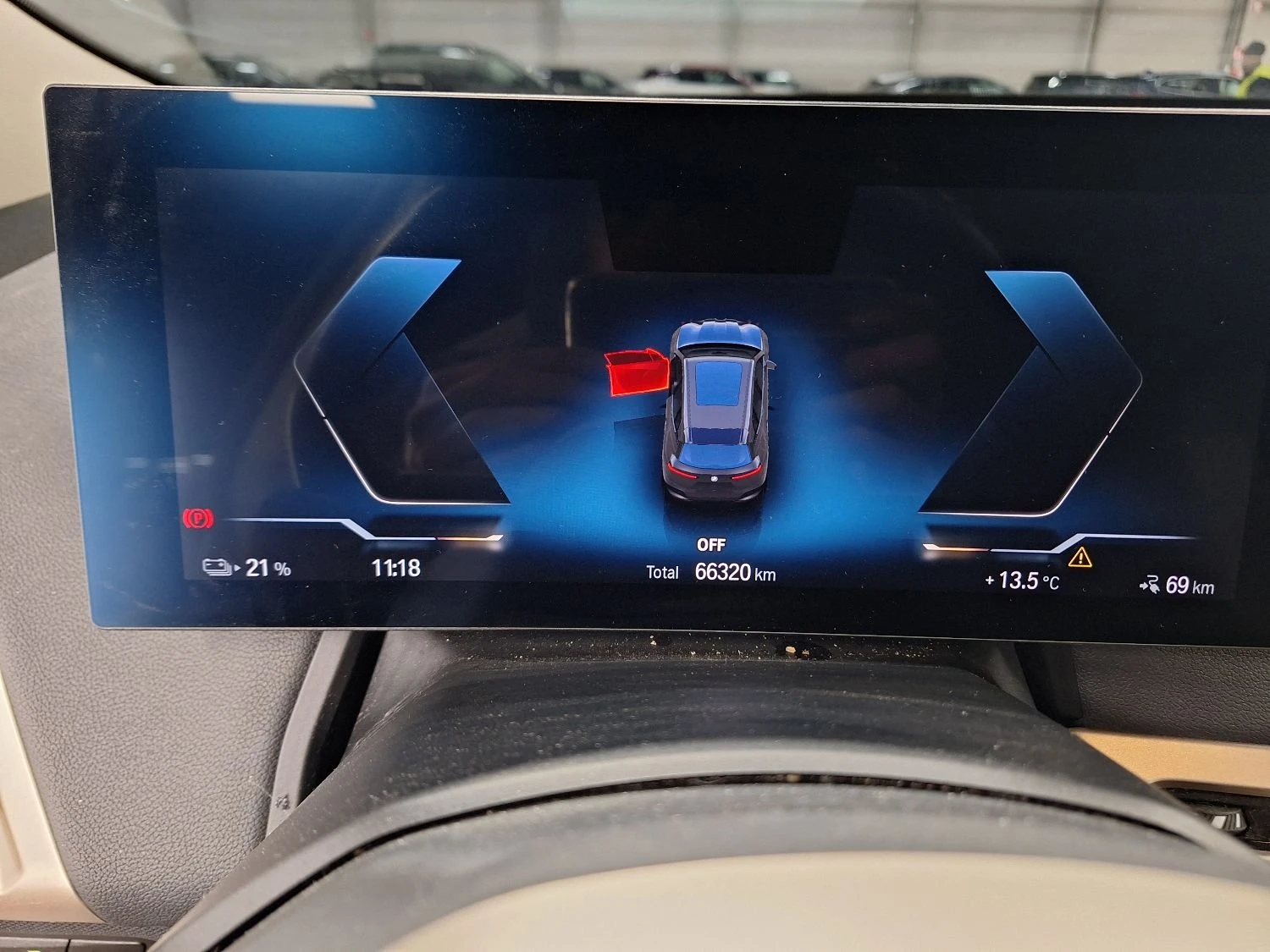 BMW iX xDrive40 Leather LED Navi , снимка 8 - Автомобили и джипове - 56718616