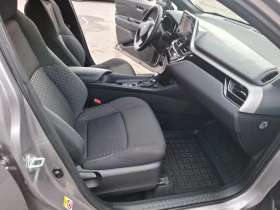 Toyota C-HR Бензин, снимка 7