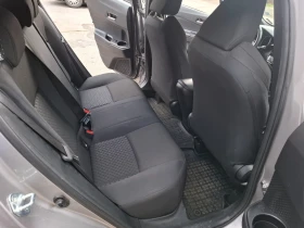 Toyota C-HR Бензин, снимка 8